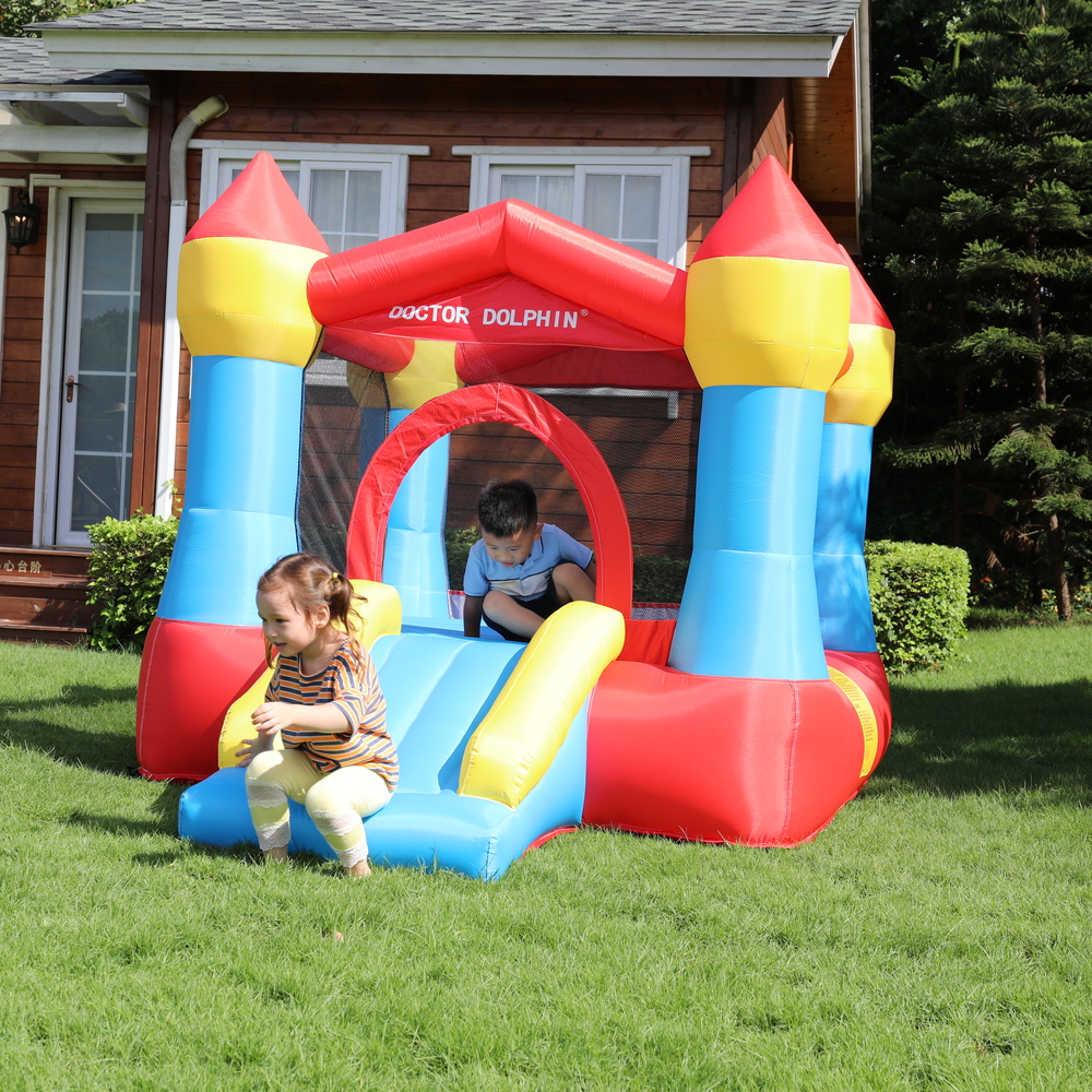 Kids Outdoor Play Equipment - Custom Outdoor Inflatable Bouncy Castle With
